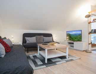 Lainnya 2 Comfortable Flat With Balcony in an Ideal Location in Niederfeld Near Winterberg