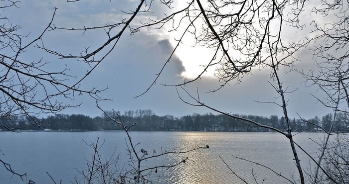 Khác Charming Apartment in Eutin on Little Eutin Lake Near Centre