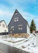 Imej utama Large Holiday Home With Terrace and Garden in Neustadt am Rennsteig