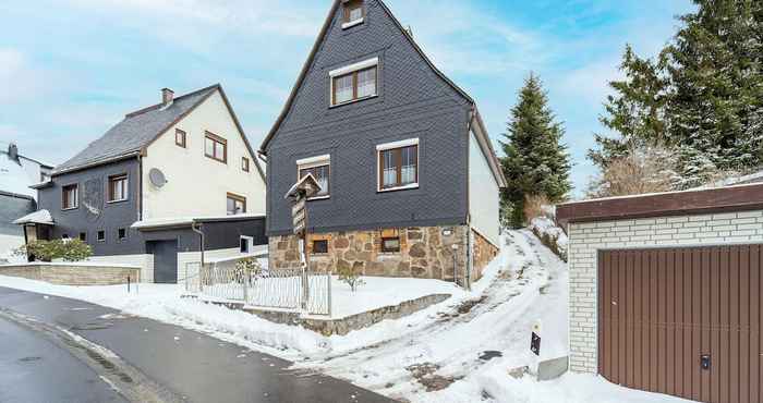 อื่นๆ Large Holiday Home With Terrace and Garden in Neustadt am Rennsteig