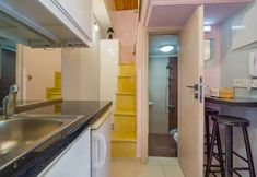 Others 5 Snug Apartment in Kournas With Balcony/terrace