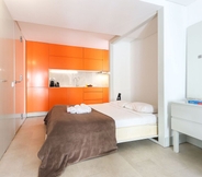 อื่นๆ 4 Alfama Orange Loft by Homing