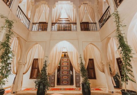 Others Riad El Hara
