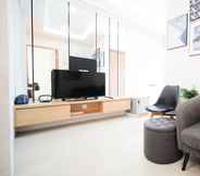 Others 2 Minimalist And Beautiful 1Br With Extra Room At Pavilion Permata Apartment