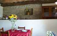 Others 3 Quaint Holiday Home in Citta di Castello With Private Pool