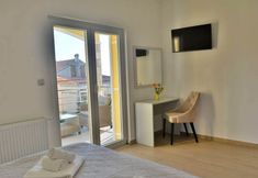 Lain-lain 2 Fancy Apartments Dream - Deluxe One Bedroom Apartment With Balcony and Sea View