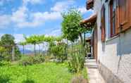 Lain-lain 4 Soothing Villa in Fivizzano With a Private Garden