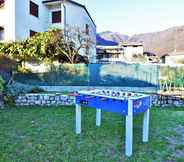 Others 7 Pleasant Apartment in Miane With Shared Swimming Pool