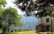 อื่นๆ 6 Mountain-view Holiday Home in Cison di Valmarino With Garden