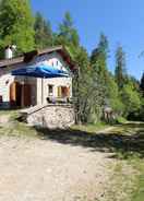 Primary image Mountain Chalet in Lamon With Garden