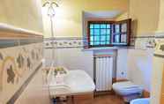 Others 6 Lovely Holiday Home in Gambassi Terme With Shared Pool