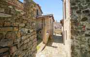 Others 5 Apartment in Authentic Hamlet Near Florence