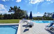 Khác 4 Fantastic Holiday Home in Gambassi Terme With Garden