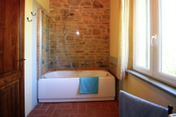 Others Quaint Villa in Lucignano Italy With Private Pool