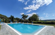 Others 5 Appealing Holiday Home in Gambassi Terme With Garden