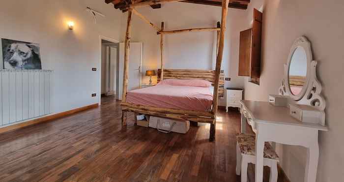 Lainnya Spacious Holiday Home in Pietrasanta With Private Pool