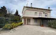 Others 7 Spacious Holiday Home in Lapedona With Garden