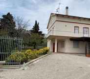 Others 7 Spacious Holiday Home in Lapedona With Garden