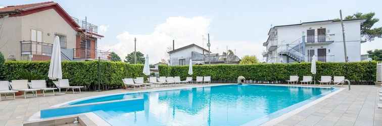 Lainnya Villa in Residence With Swimming Pool, 100m From the sea