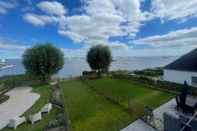 Others The Most Beautiful View of Friesland, From This Apartment on the Sneekermeer