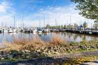 Others Modern Houseboat in Volendam With Shared Pool