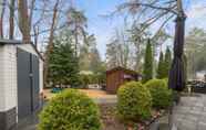 Lainnya 2 Beautiful Holiday Chalet in Emst With a Private Garden