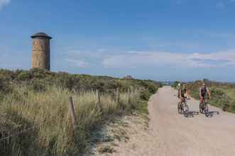 Others 4 Welcoming Apartment in Domburg With Balcony