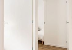 Lain-lain 2 Charming Holiday Home in Poortugaal With Garden