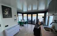 Lainnya 2 Ultimate Enjoyment in and on the Water in a Luxury Houseboat on the Mookerplas