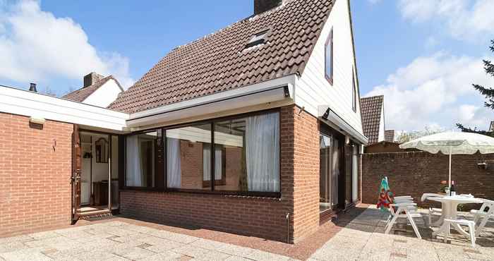 Khác Holiday Home in Noordwijkerhout With Terrace Close to a Lake