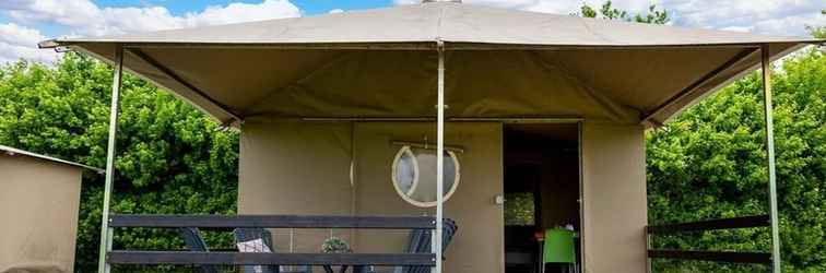 Others Cosy Tent Lodge in Genderen With Garden