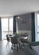 Imej utama Beautiful and Stylish Apartment With sea View Located on the Oosterschelde