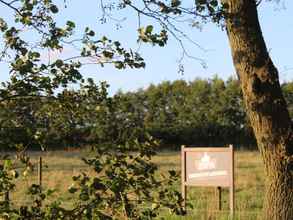 Others 4 Farmhouse in De Heurne Near the Forest