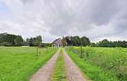 Khác 3 Farmhouse in De Heurne Near the Forest