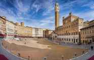 Others 7 The Balcony Suite -Piazza del Campo View