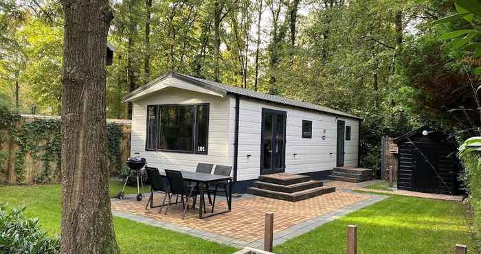 Others Beautiful Chalet in the Woods With a Shared Pool