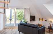 Others 7 Cozy Apartment Located at the Beautiful Sneekermeer