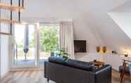 Others 7 Cozy Apartment Located at the Beautiful Sneekermeer