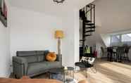 Others 5 Bright Apartment Within Walking Distance of the Sneekermeer