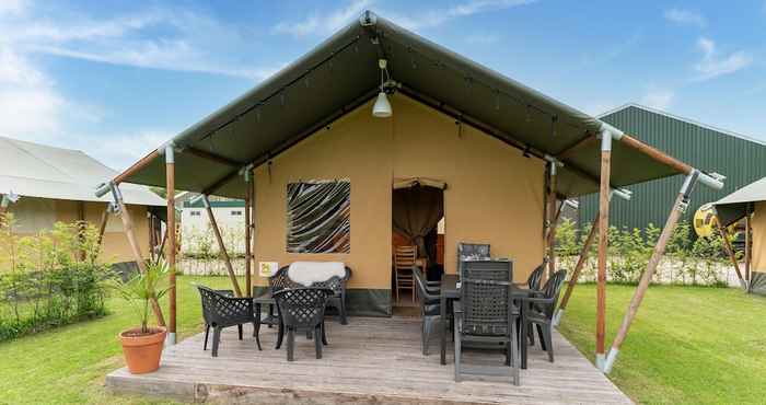 อื่นๆ Tranquil Tent Lodge in Zwiggelte With Garden