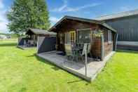 Lainnya Appealing Holiday Home in Zwiggelte With Garden