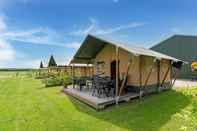 Others Attractive Tent Lodge in Zwiggelte With Garden