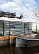 Primary image Unique Houseboat on and Around the Sneekermeer