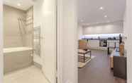 Others 7 Modern Flat in the Heart of West London