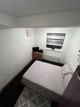 Lainnya 4 5- bed gem in Barnet, Short let Luxury Awaits