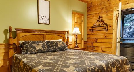 Others 2 Er97 - Squirrel's Retreat - Close To The Action In Pigeon Forge! 2 Bedroom Cabin by RedAwning