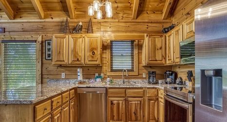 Others 2 Ern857 - A Dream Come True - Great Location! Close To All The Action! 3 Bedroom Cabin by RedAwning