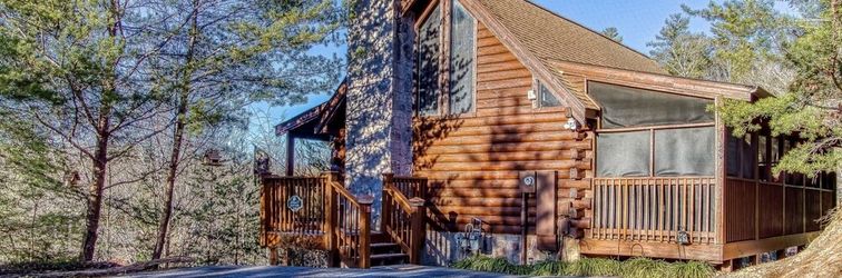 Lainnya ER240 - Smoky Safari Great Location - Close To Town! 2 Bedroom Cabin by RedAwning