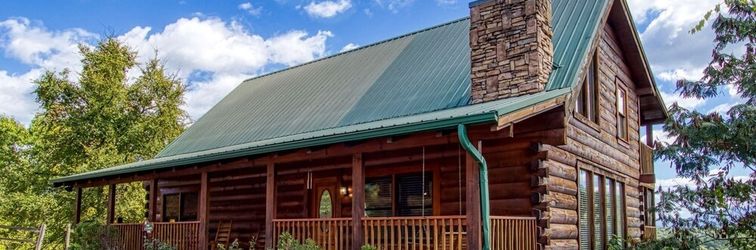 Lainnya Ern864 - The Cedars - Great Location! Close To All The Action! 5 Bedroom Cabin by RedAwning