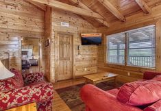 Lainnya 4 Ern864 - The Cedars - Great Location! Close To All The Action! 5 Bedroom Cabin by RedAwning